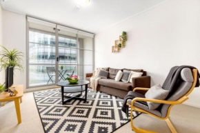 A Cozy Studio CBD Next to Darling Harbour Sydney